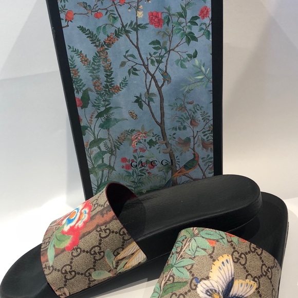 gucci tian slides womens